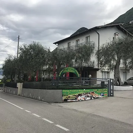 Bar Ristorante Rama Μαλτσεζίνε